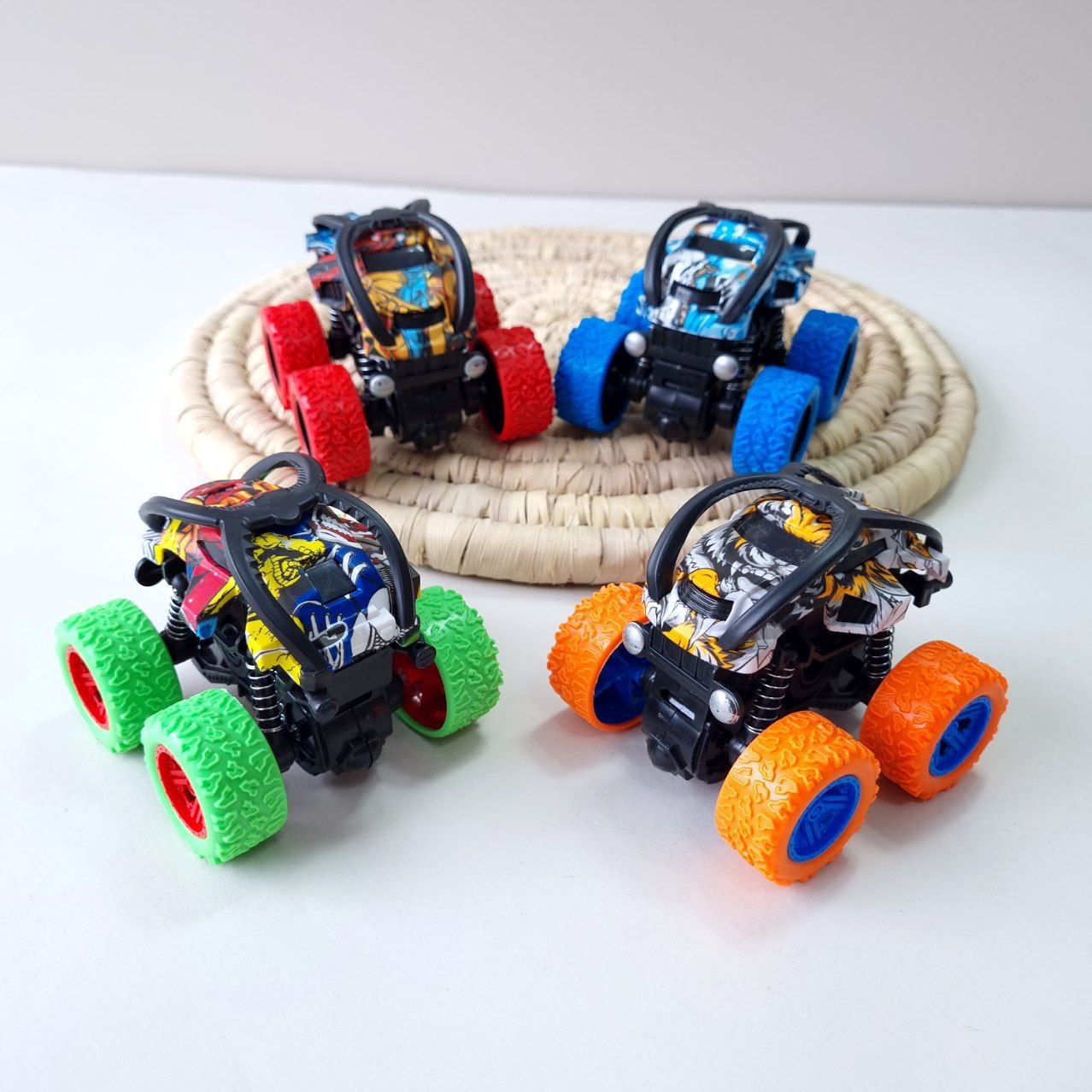 מכונית מתהפכת