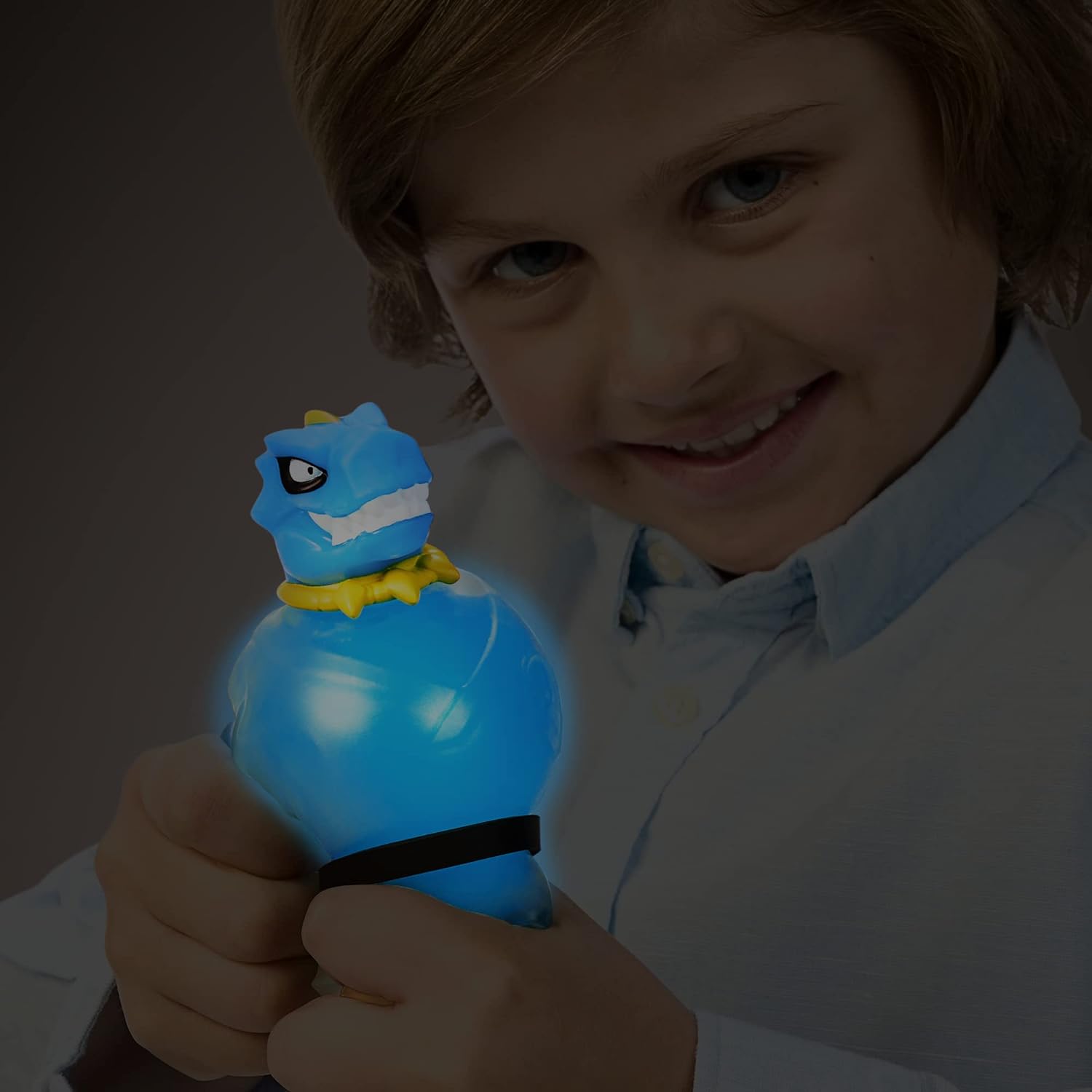 בובה נמתחת סטרץ זוהר בחושך Tyro