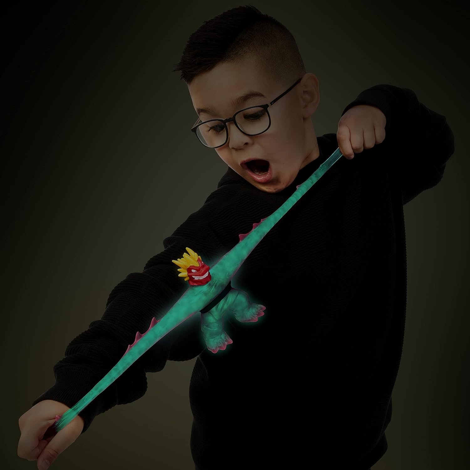 בובה נמתחת סטרץ זוהר בחושך Blazgon