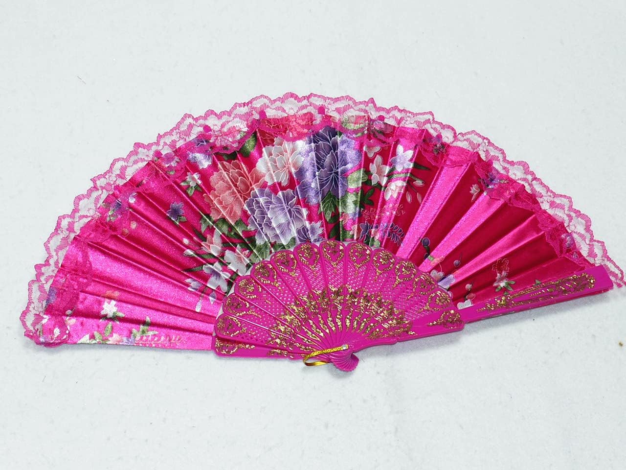 מניפה פרחונית עם תחרה צבע אקראי