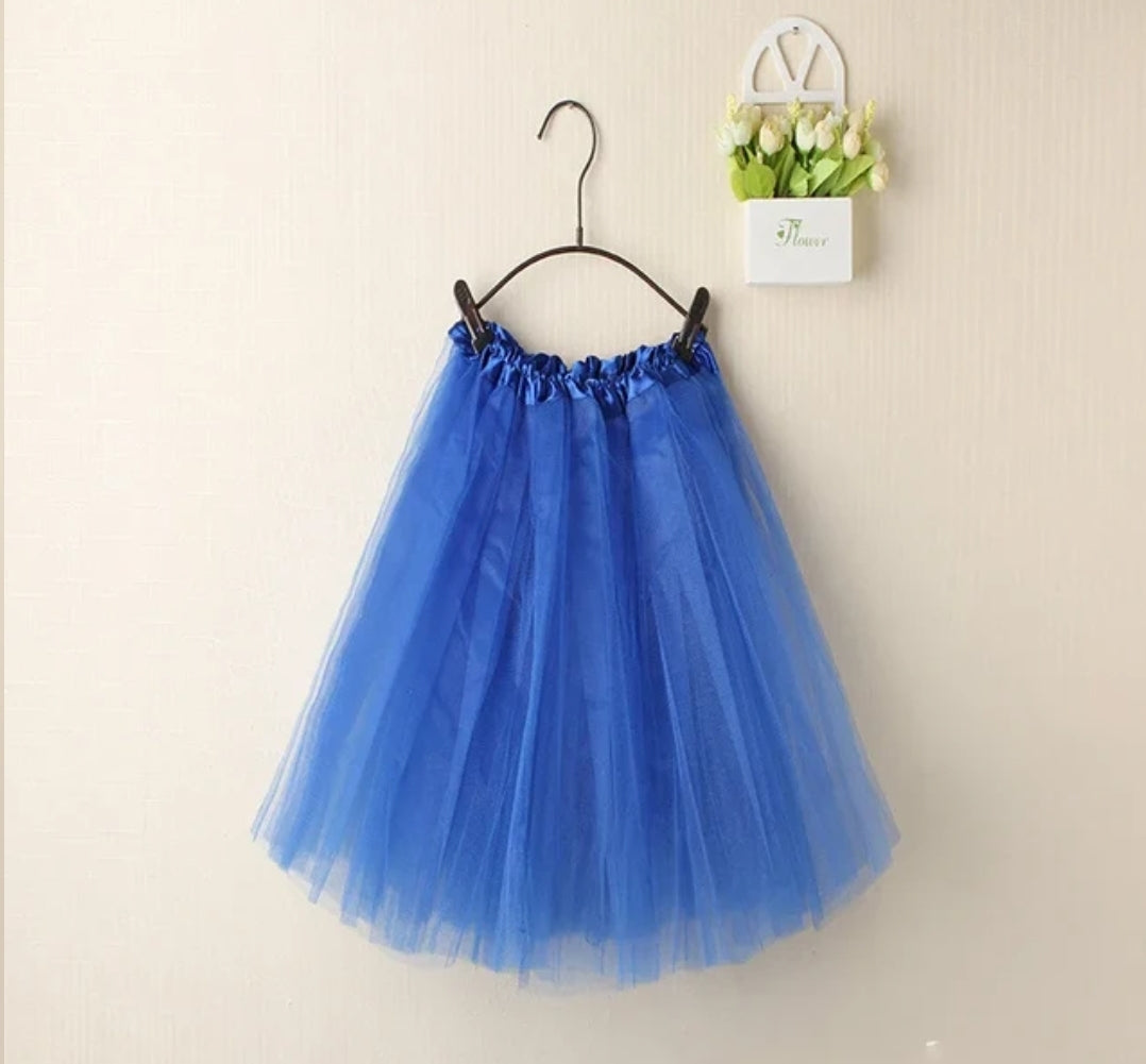 חצאית טוטו כחולה עם בטנה באורך 70 ס"מ