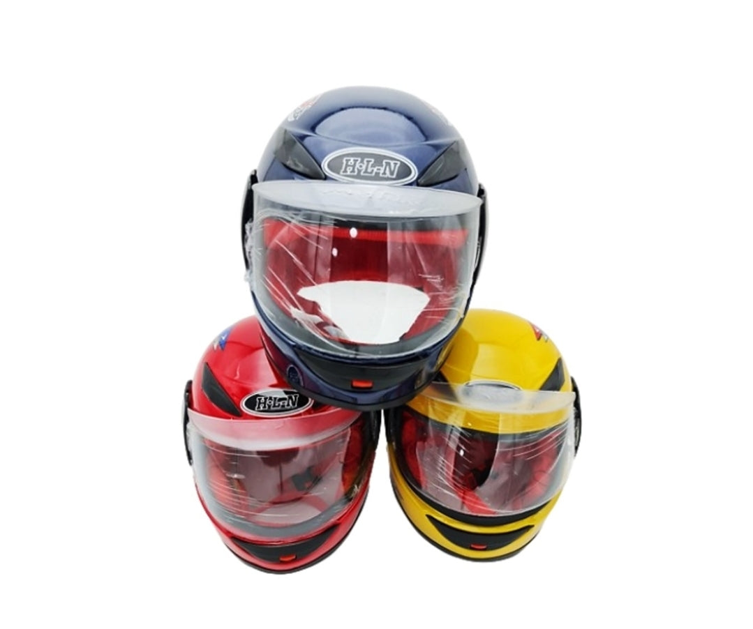 קסדה לנהג מירוצים צבע אקראי