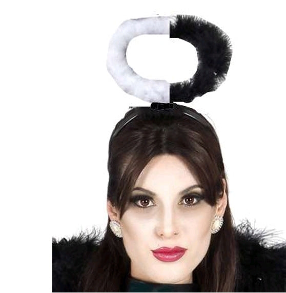 הילה למלאך חצי שחור חצי לבן