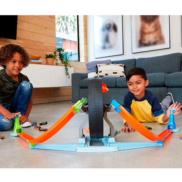 הוט ווילס מסלול מכוניות לונה פארק HotWheels