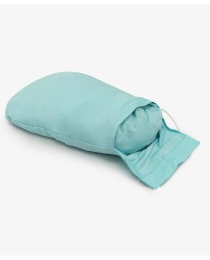 ציליית חוף 2.8×2.8 עם שקי חול ומוטות