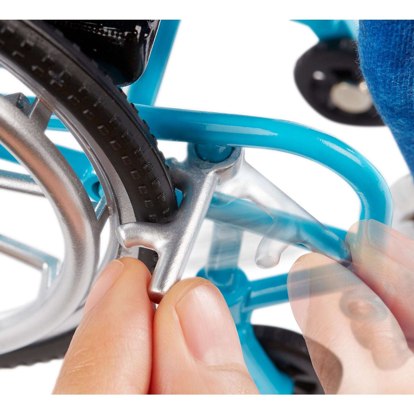 בובת ברבי בכיסא גלגלים