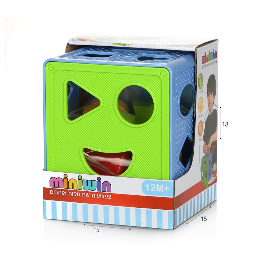 קוביית הכנסת צורות לפעוטות