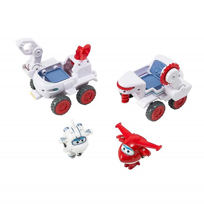 מטוסי על גט ואסטרה עם רכבי חלל