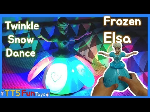 בובת אלזה מנגנת מאירה ונוסעת