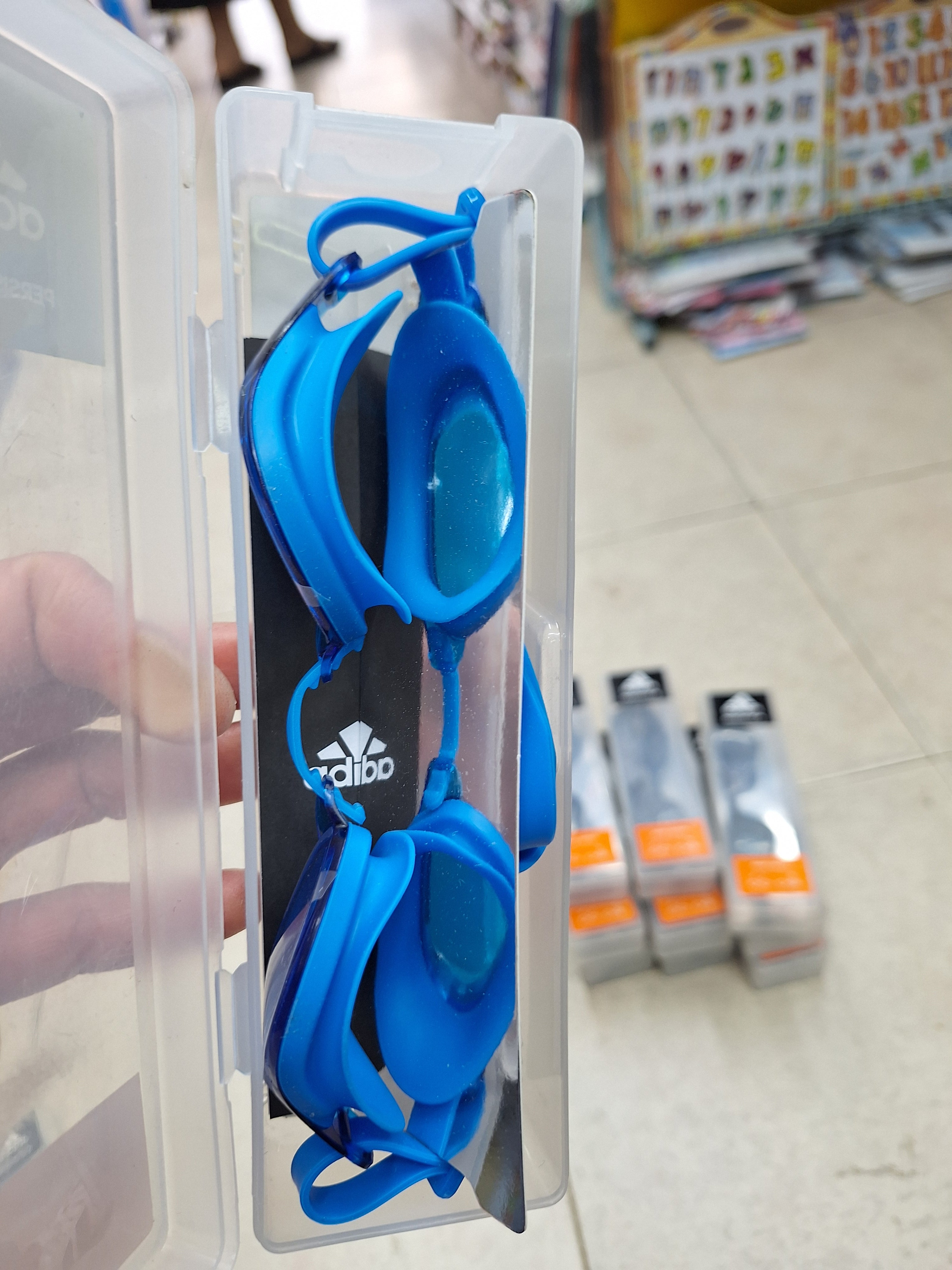 משקפת  שחייה אדידס אורגינל  מיועד לילדים מגיל 6 עד 15