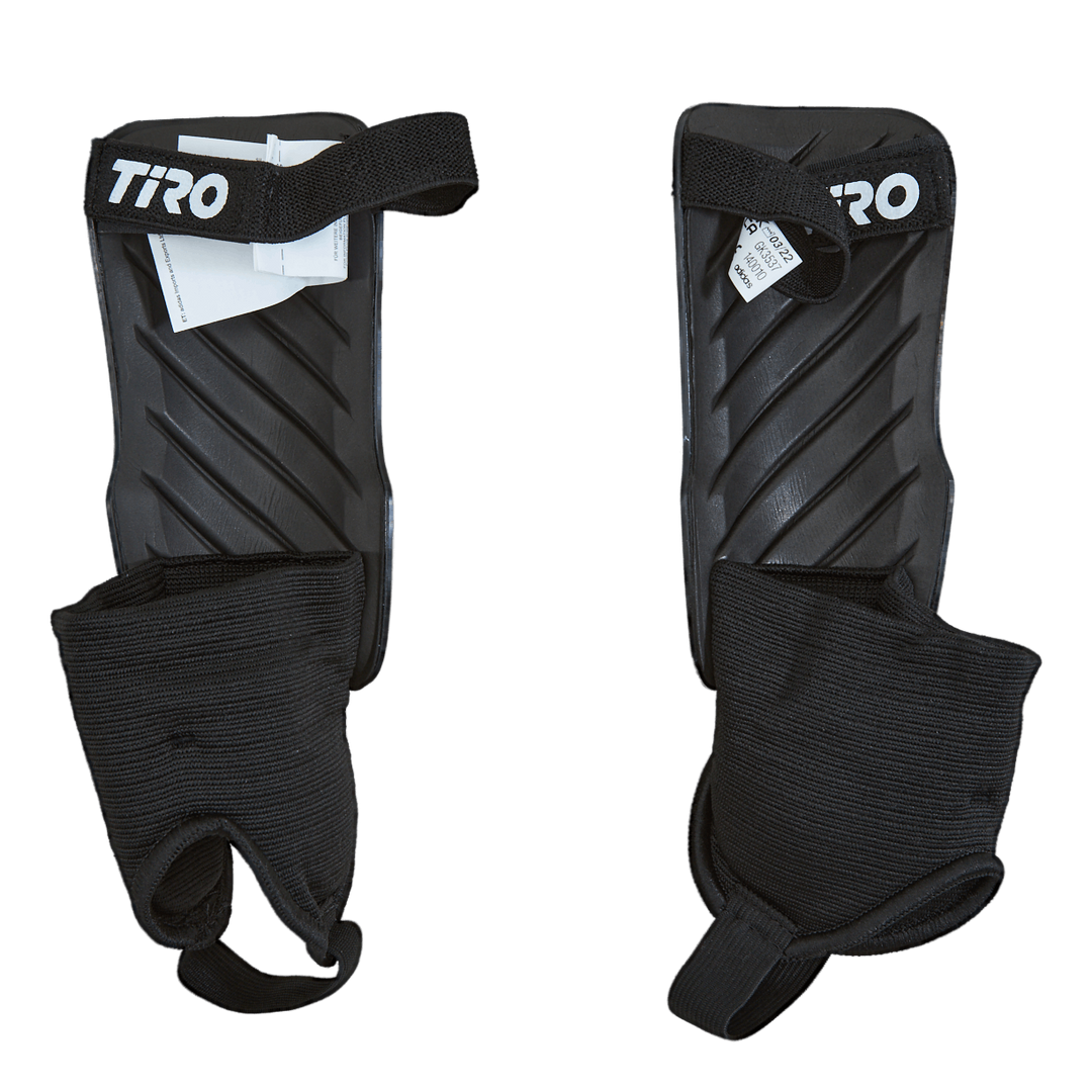 מגיני  רגל אדידס לכדורגל Tiro Sg Mtc White